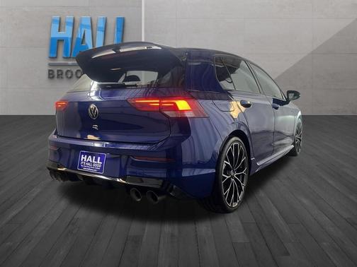 2025 Volkswagen Golf R 2.0T