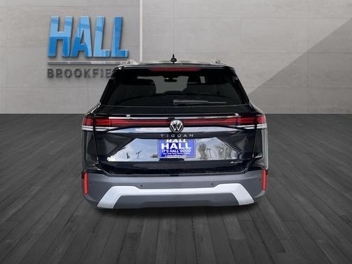 2025 Volkswagen Tiguan 2.0T S