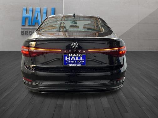 Deep Black Pearl Effect 2025 Volkswagen Jetta 1.5T Sport
