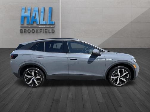 Pure Gray 2023 Volkswagen ID.4 Pro S