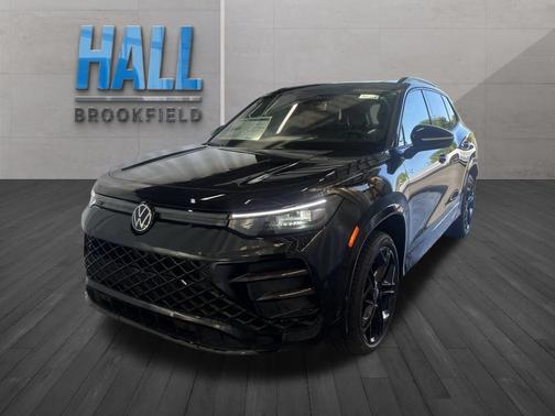 2025 Volkswagen Tiguan 2.0T SE R-Line Black