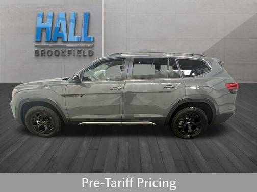 2025 Volkswagen Atlas 2.0T Peak Edition