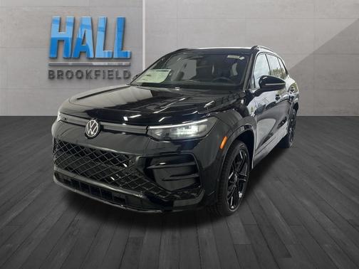 Deep Black Pearl Effect 2026 Volkswagen Tiguan 2.0T SE R-Line Black