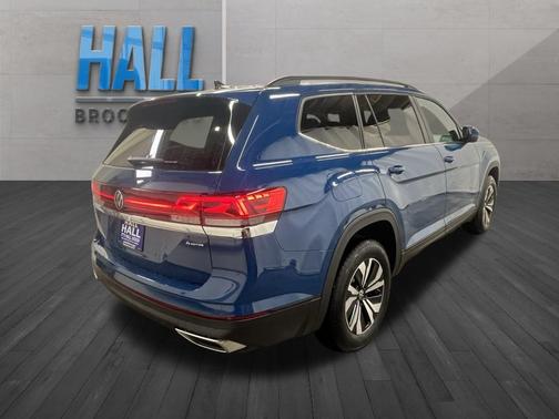 2025 Volkswagen Atlas 2.0T SE