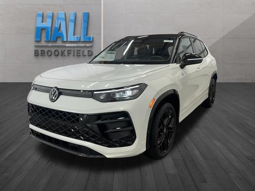 2025 Volkswagen Tiguan 2.0T SE R-Line Black