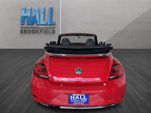 2018 Volkswagen Beetle 2.0T S