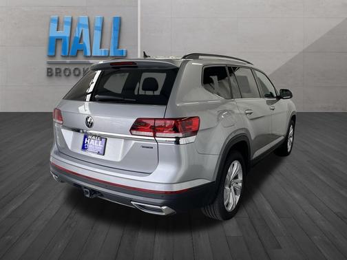2023 Volkswagen Atlas 3.6L SE w/Technology