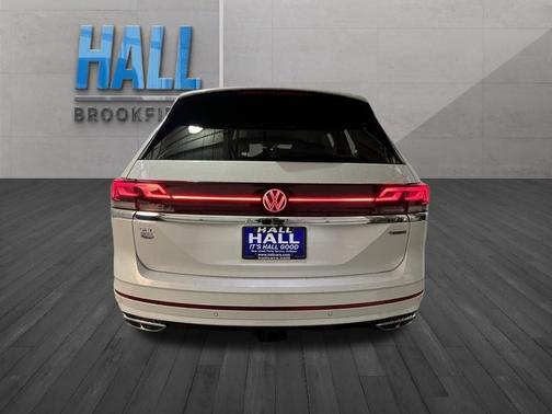 Opal White Pearl 2026 Volkswagen Atlas 2.0T SEL Premium R-Line