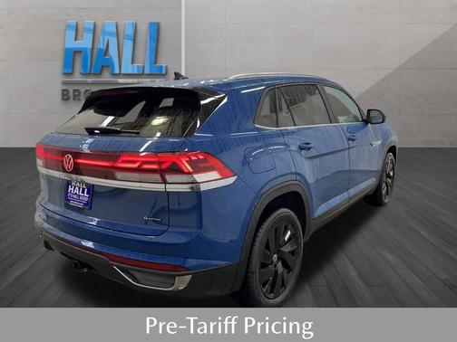 2025 Volkswagen Atlas Cross Sport 2.0T SE w/Technology