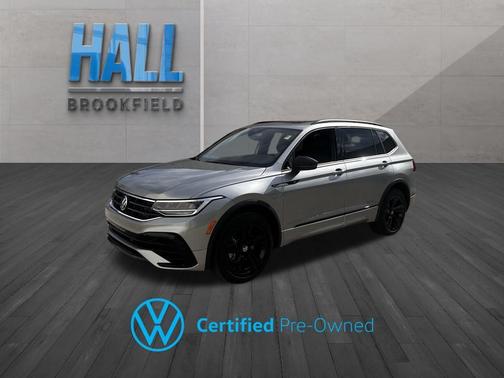 2024 Volkswagen Tiguan 2.0T SE R-Line Black