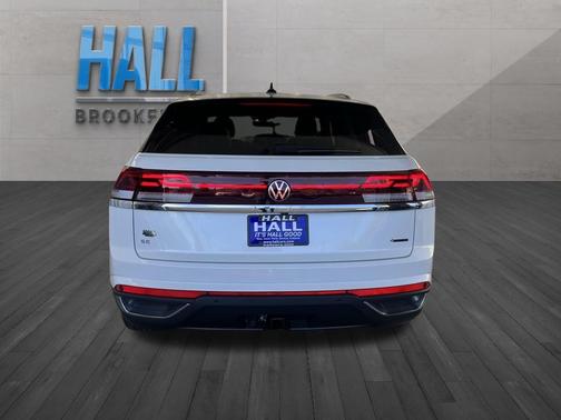 2026 Volkswagen Atlas Cross Sport 2.0T SE