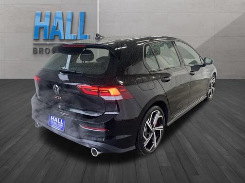 2025 Volkswagen Golf GTI 2.0T SE