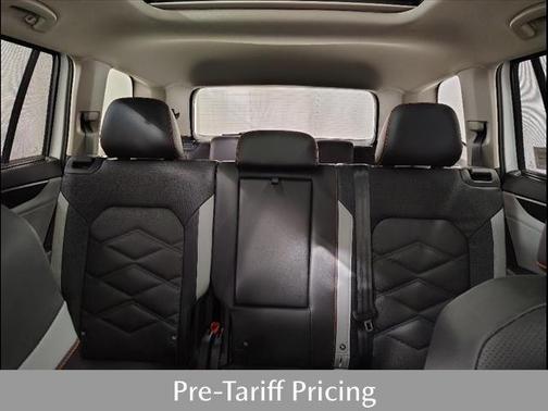 2025 Volkswagen Atlas 2.0T Peak Edition