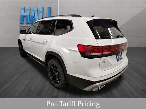 2025 Volkswagen Atlas 2.0T Peak Edition