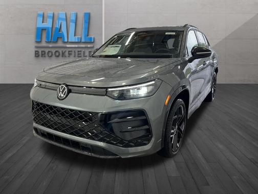 2025 Volkswagen Tiguan 2.0T SE R-Line Black