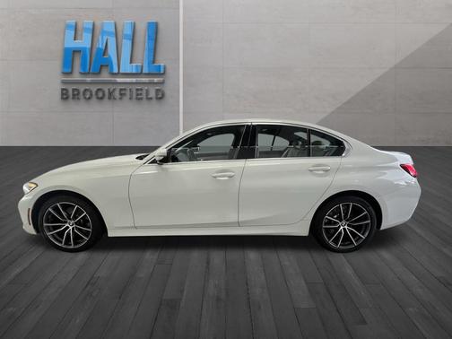 2019 BMW 330 i xDrive