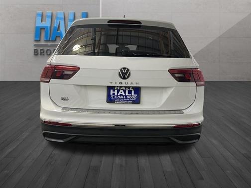 2024 Volkswagen Tiguan 2.0T Wolfsburg Edition