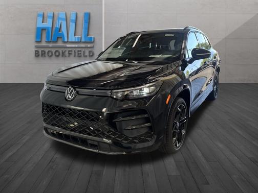 2025 Volkswagen Tiguan 2.0T SE R-Line Black