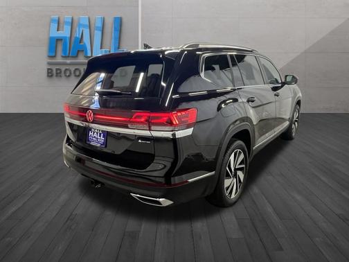 2025 Volkswagen Atlas 2.0T SEL