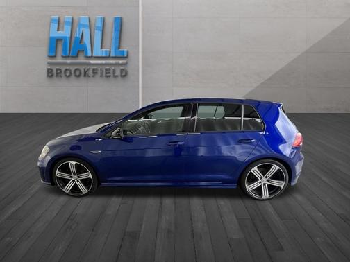 2016 Volkswagen Golf R 4-Door