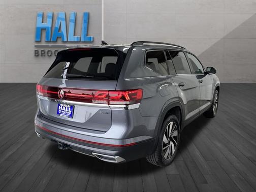 2024 Volkswagen Atlas 2.0T SE