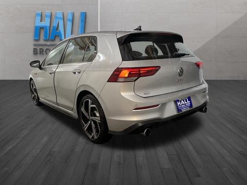 2024 Volkswagen Golf GTI 2.0T SE