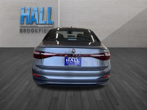 Platinum Gray Metallic 2026 Volkswagen Jetta 1.5T Sport