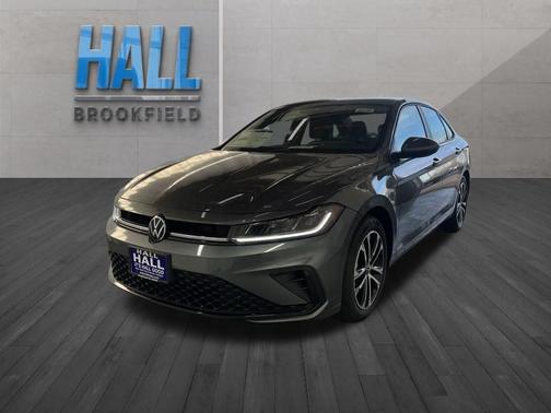 Platinum Gray Metallic 2026 Volkswagen Jetta 1.5T Sport