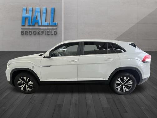 2026 Volkswagen Atlas Cross Sport 2.0T SE