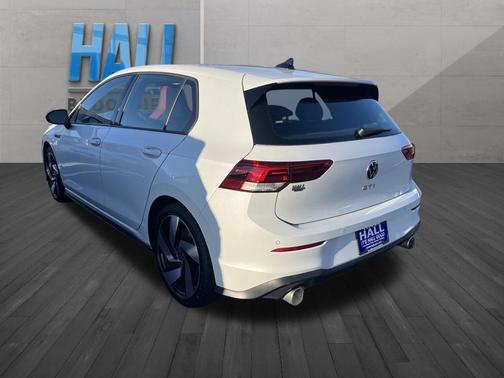 2022 Volkswagen Golf GTI 2.0T SE