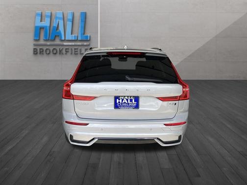 2024 Volvo XC60 B5 Core