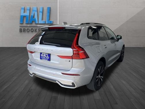 2024 Volvo XC60 B5 Core