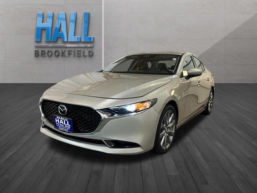 2025 Mazda Mazda3 FWD w/Preferred Package