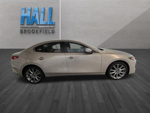 2025 Mazda Mazda3 FWD w/Preferred Package