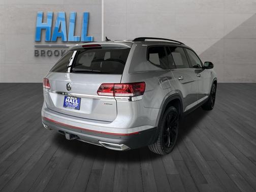 2022 Volkswagen Atlas 3.6L SE w/Technology