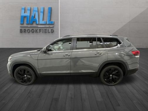 2025 Volkswagen Atlas 2.0T SE
