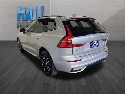2024 Volvo XC60 B5 Core