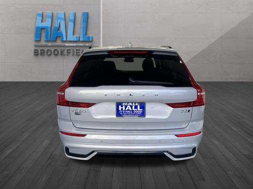 2024 Volvo XC60 B5 Core