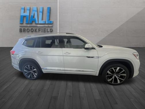 2025 Volkswagen Atlas 2.0T SEL Premium R-Line