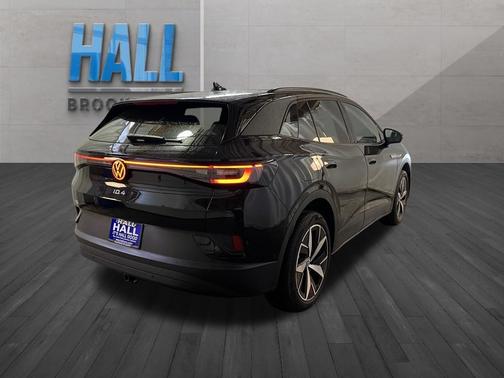 Deep Black Pearl Effect 2023 Volkswagen ID.4 Pro S