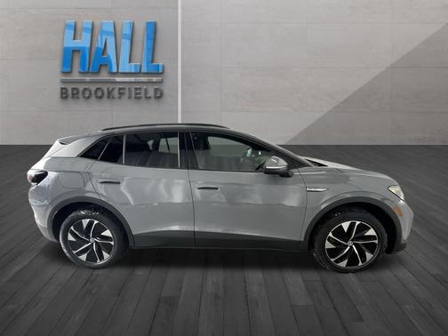 2022 Volkswagen ID.4 Pro