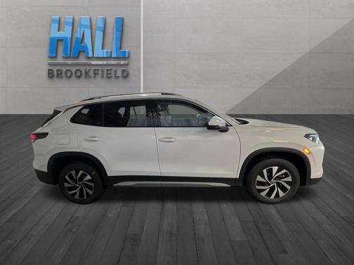 Pure White 2026 Volkswagen Tiguan 2.0T S