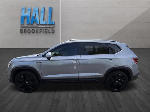 Pyrite Silver Metallic 2024 Volkswagen Taos 1.5T SEL