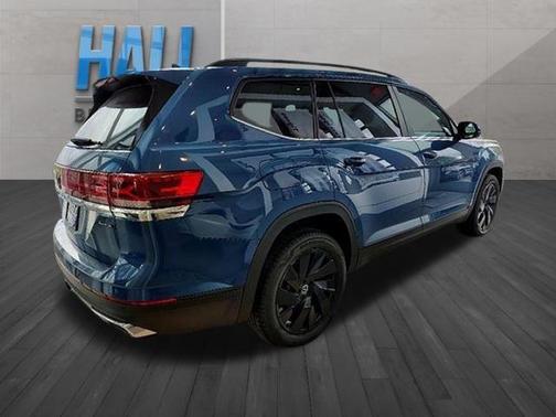 2025 Volkswagen Atlas 2.0T SE