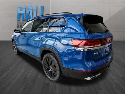 2025 Volkswagen Atlas 2.0T SE