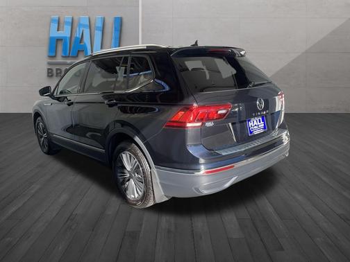 2024 Volkswagen Tiguan 2.0T Wolfsburg Edition