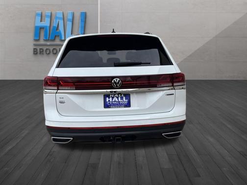 2024 Volkswagen Atlas 2.0T SE