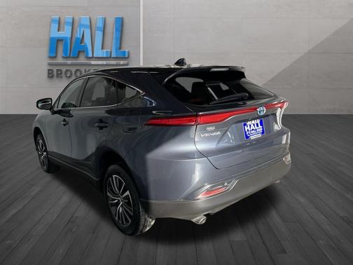 2023 Toyota Venza LE