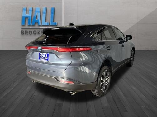 2023 Toyota Venza LE