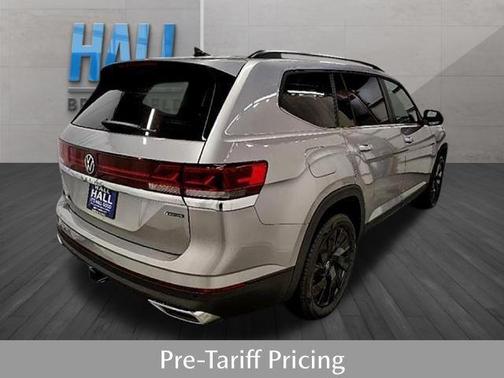 2025 Volkswagen Atlas 2.0T SE